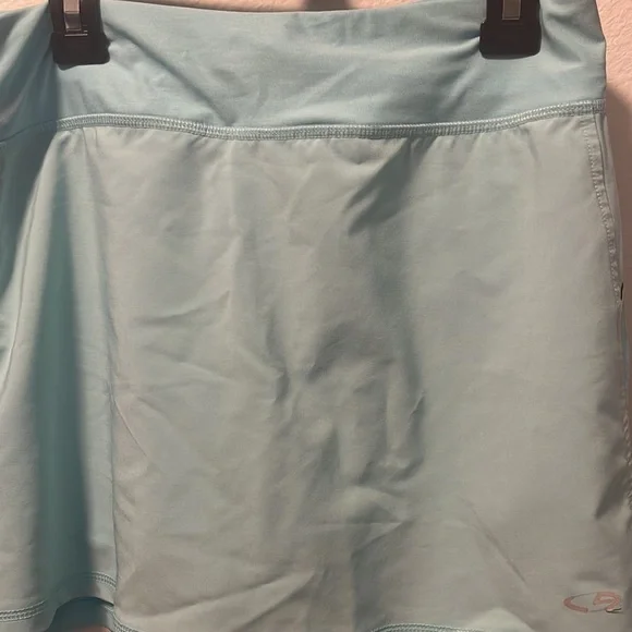Champion Women's Light Blue Skort Size S Good Used Condition - Picture 4 of 12